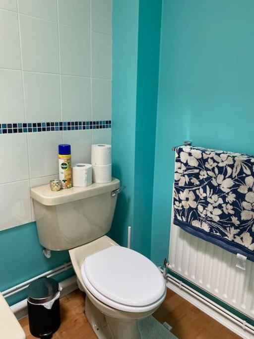 Cosy Apartment With Private Access And Kitchenette In Guildford (Adults Only) Worplesdon Екстер'єр фото